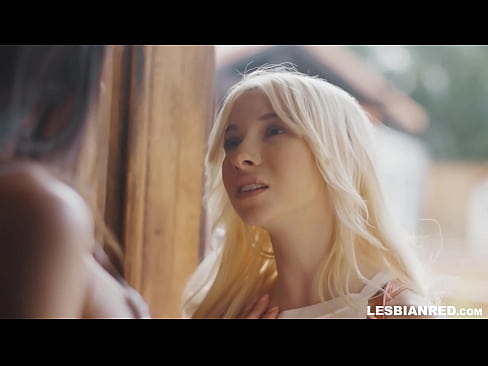 ❤️ Tyttö tulee kotiin muutamaa kuukautta myöhemmin ja päätyy syömään äitipuolensa pillua ❤️ Vittu video at porn fi.mysexgamer.ru ❤